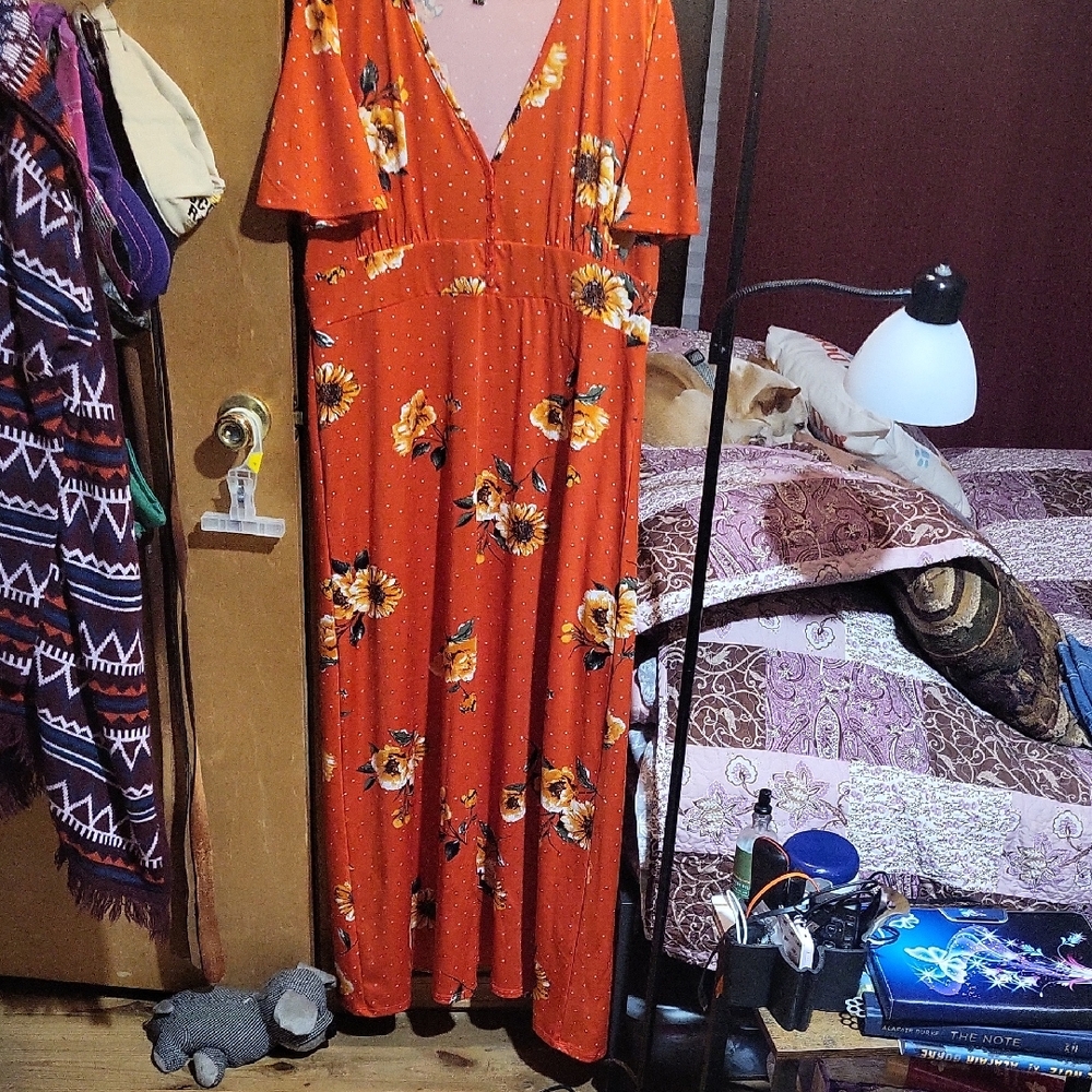 Elegant Floral Maxi Dress in Orange
